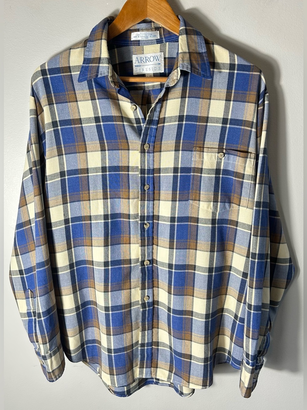 Vintage 90s Arrow Fireside Button Up Shirt Mens L Blue Cream Brown Plaid Flannel